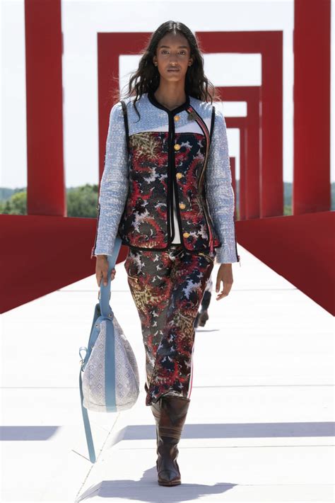 louis vuitton cruise collection 2022|Louis Vuitton pop up 2022.